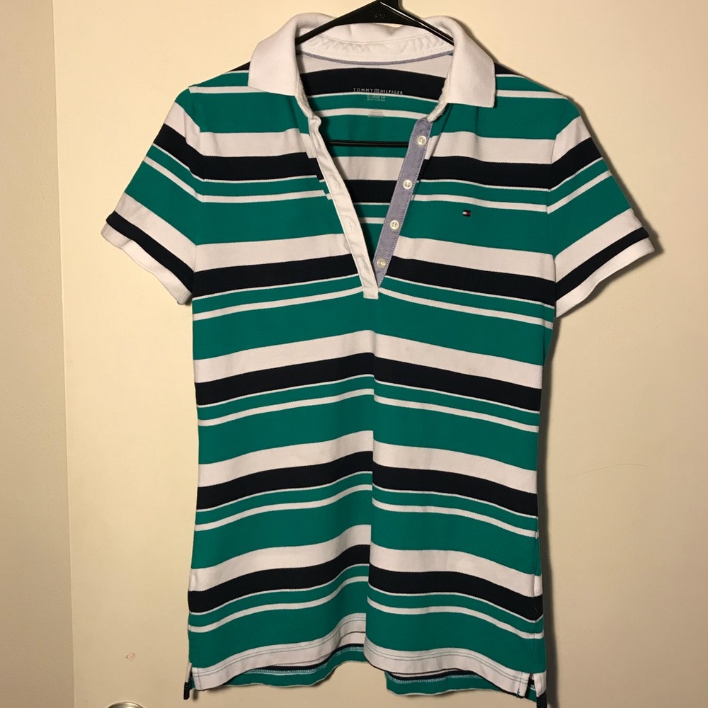 Tommy Hilfiger - Classic Fit Collard T-shirt